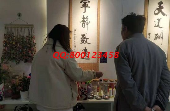 4月15日，拿回家做的手工活，非遺項(xiàng)目勵志珠珠繡加工項(xiàng)目，就業(yè)創(chuàng)業(yè)都很適合。手工之家接待考察合作加工客戶剪影