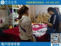 拎著勵志珠珠繡去送禮，河北滄州白女士給娘家人帶來就業(yè)增收的好項目